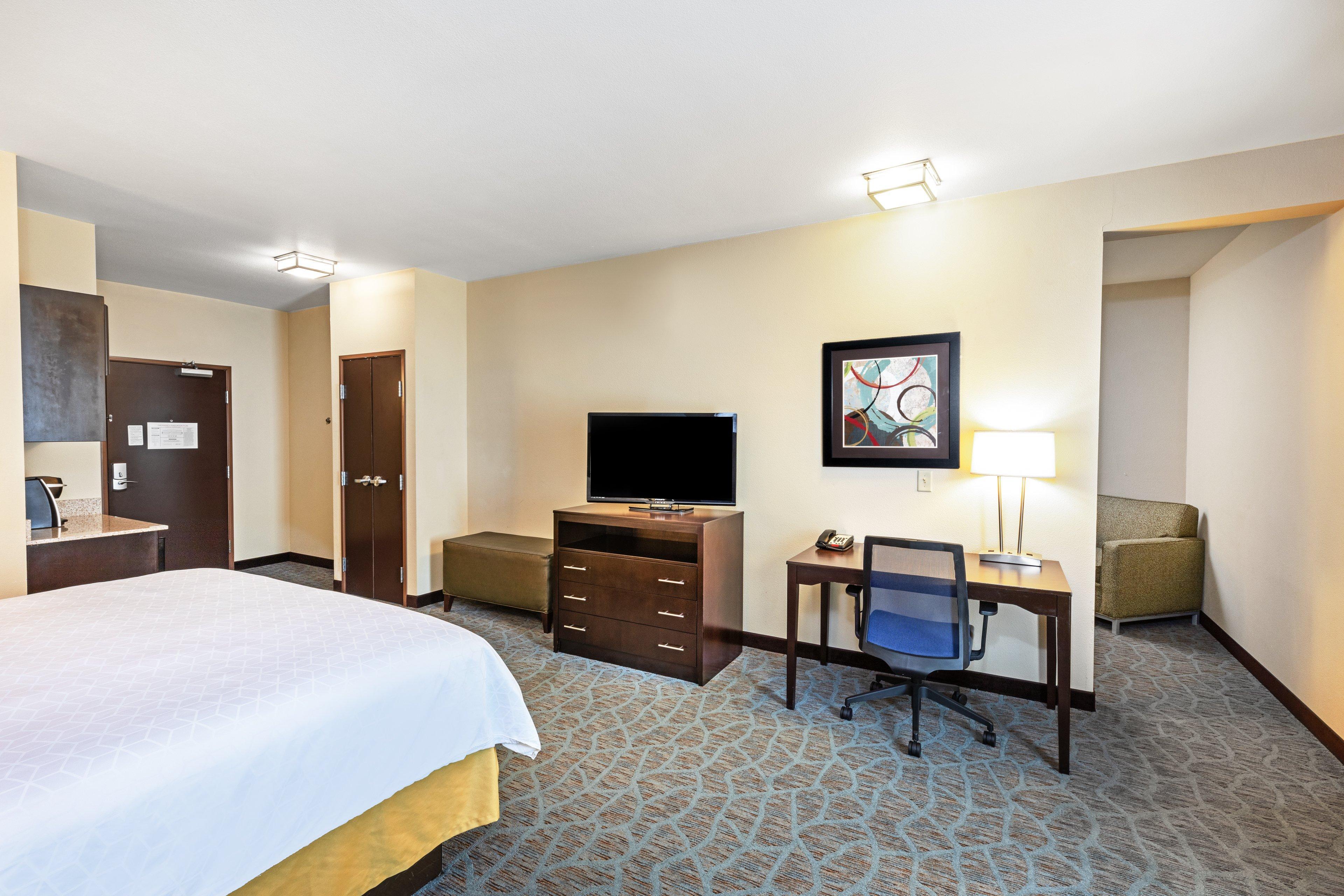 Holiday Inn Express Hotel & Suites Floresville By Ihg Exterior photo