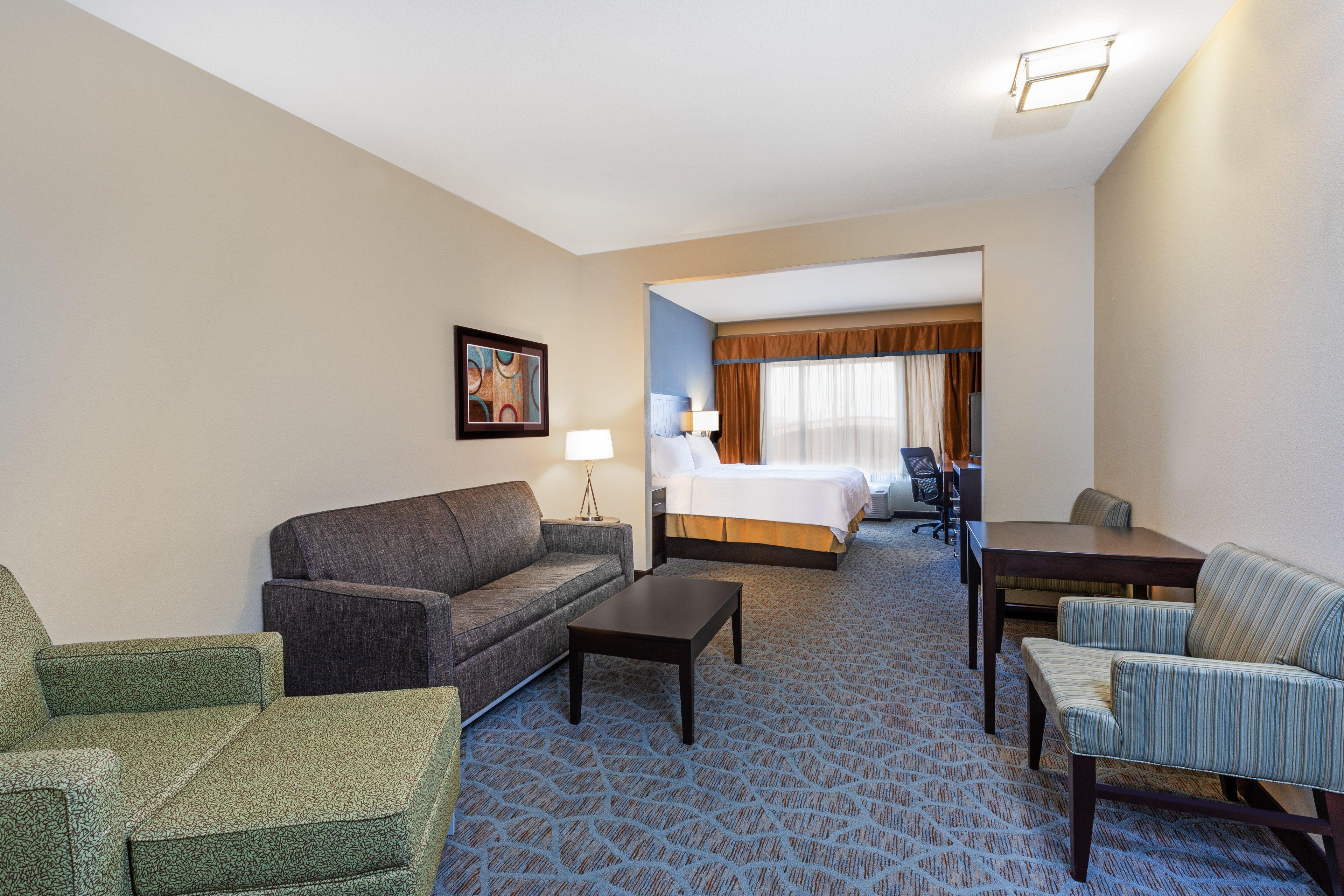 Holiday Inn Express Hotel & Suites Floresville By Ihg Exterior photo