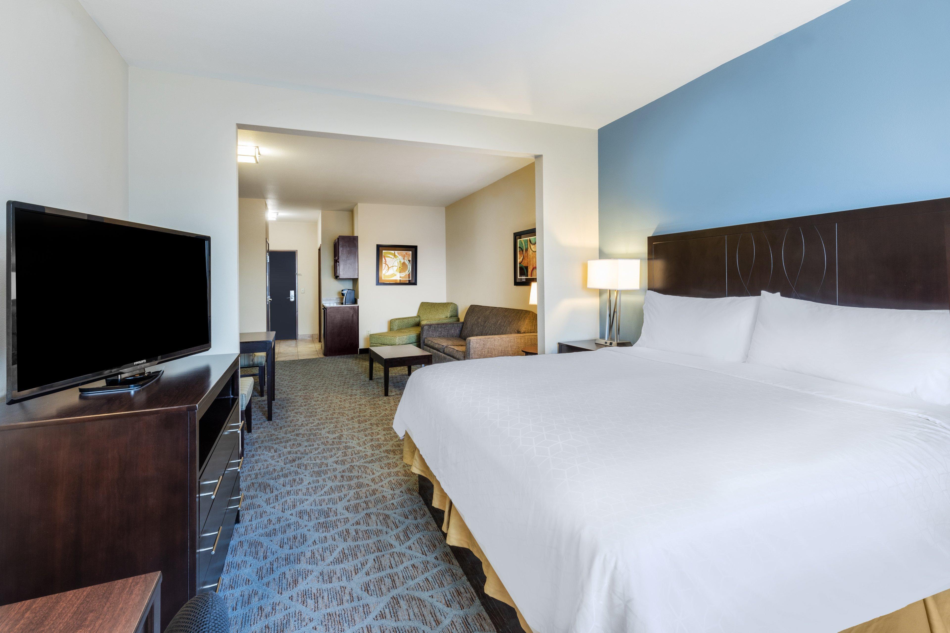 Holiday Inn Express Hotel & Suites Floresville By Ihg Exterior photo